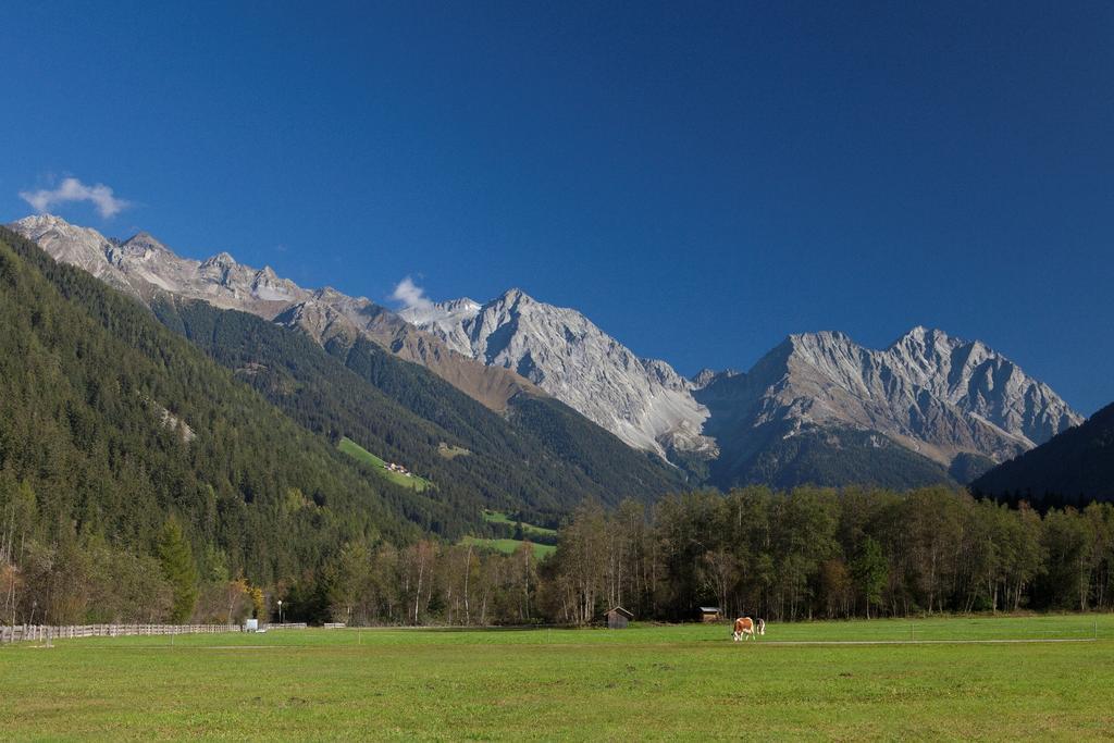 Gasthof Lechner Rasun di Sopra Kültér fotó